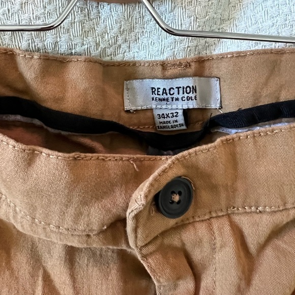 Kenneth Cole Reaction mens tan chino pants size 34x32 - Picture 2 of 3